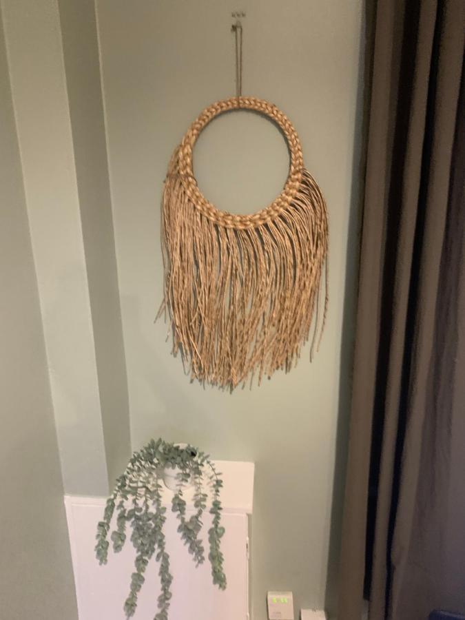 2 Bedroom Cheerful House Close To City Center 벨파스트 외부 사진
